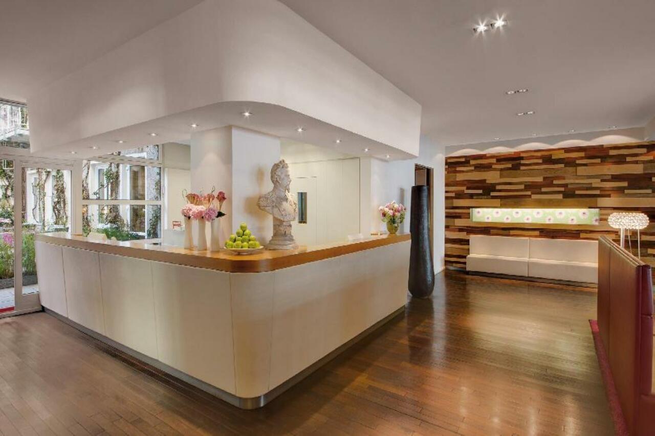 Boutique Atrium 4* München